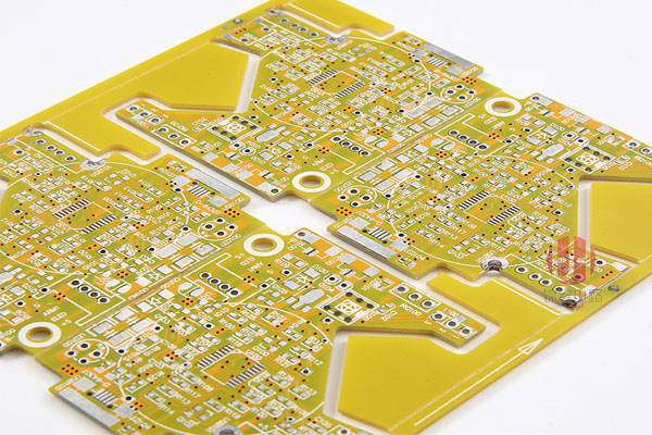 電動(dòng)車(chē)控制器pcb線(xiàn)路板